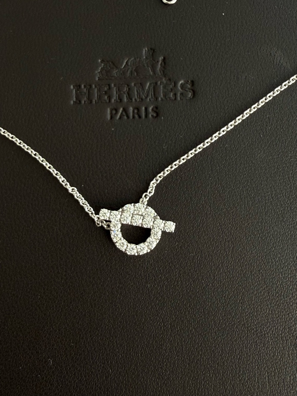 Authentic Hermes Finesse pendant Diamond Necklace - Picture 3 of 11